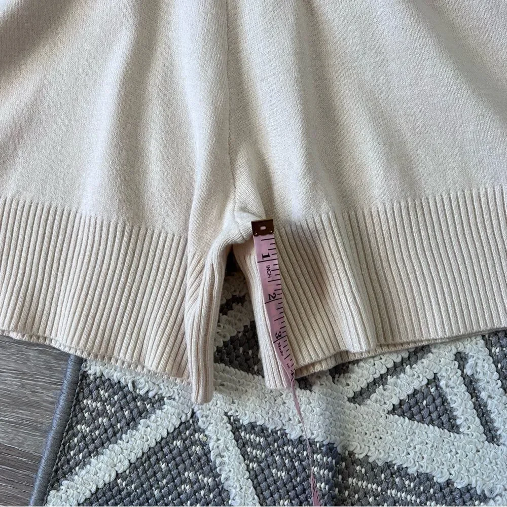 Nwt philanthropy cream knit Balfour‎ shorts high waisted women’s size M